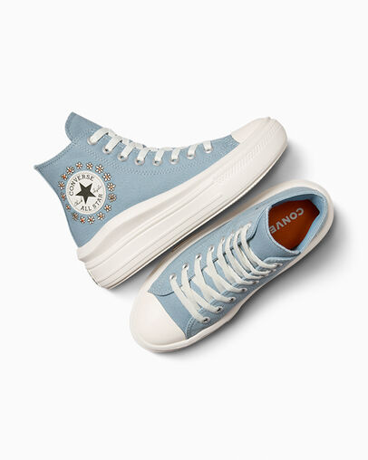 Chuck Taylor All Star Move Platform Floral Embroidery Cocoon Blue/Egret/Pale Magma, Angled View