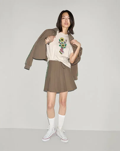 Garden Step Tee Classic Ecru