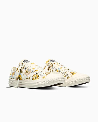 Chuck Taylor All Star Retro Flowers Egret/Bright Outlook, Top and Side View