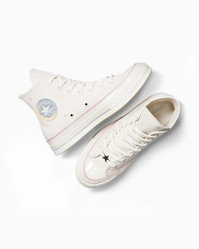 Chuck 70 Celestial Vintage White/Open Sesame, Angled View