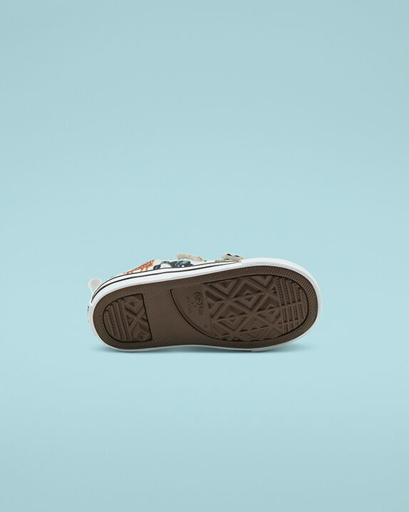 grey junior converse