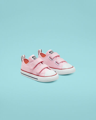 Seasonal Color Easy-On Chuck Taylor All Star Cherry Blossom/Black/White