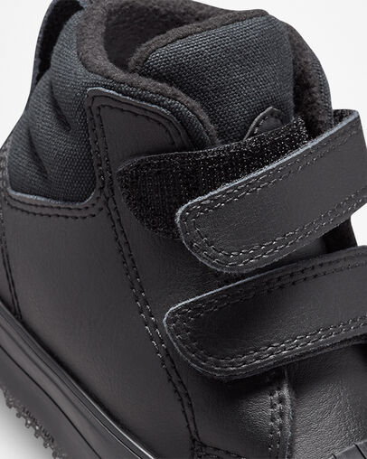 Chuck Taylor All Star Berkshire Boot Easy-On Leather Black/Black/Iron Grey, Detail Angle View