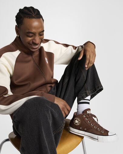 Chuck Taylor All Star Malden Street Bear Nap Brown/Bear Nap Brown/White, On Foot Shot 2