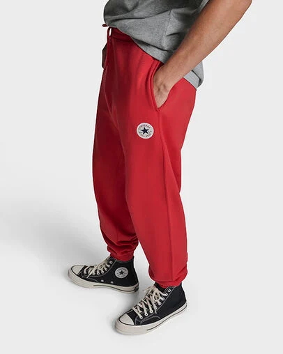 Chuck Taylor All Star Patch Joggers Red, Full Body View