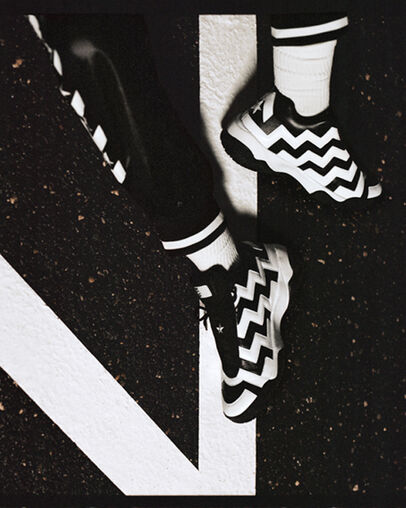 VLTG Mid Black/White/Black