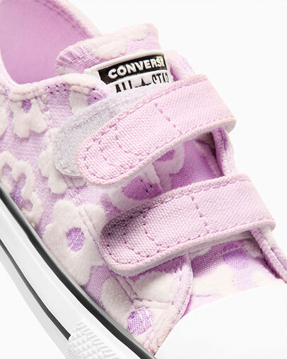 Chuck Taylor All Star Floral Chenille Easy-On Stardust Lilac/White/Black, Detail Angle View