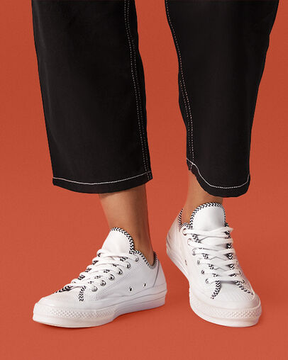 Chuck 70 VLTG Low Top White/Black/White