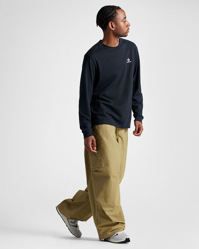 Wave Trainer Barely Grey/Vintage White, On Foot Shot 1