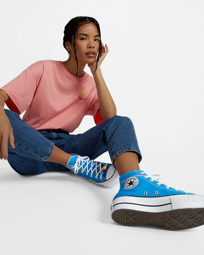 Chuck Taylor All Star Lift Kidult Dial Up Blue/White, On Foot Shot 2