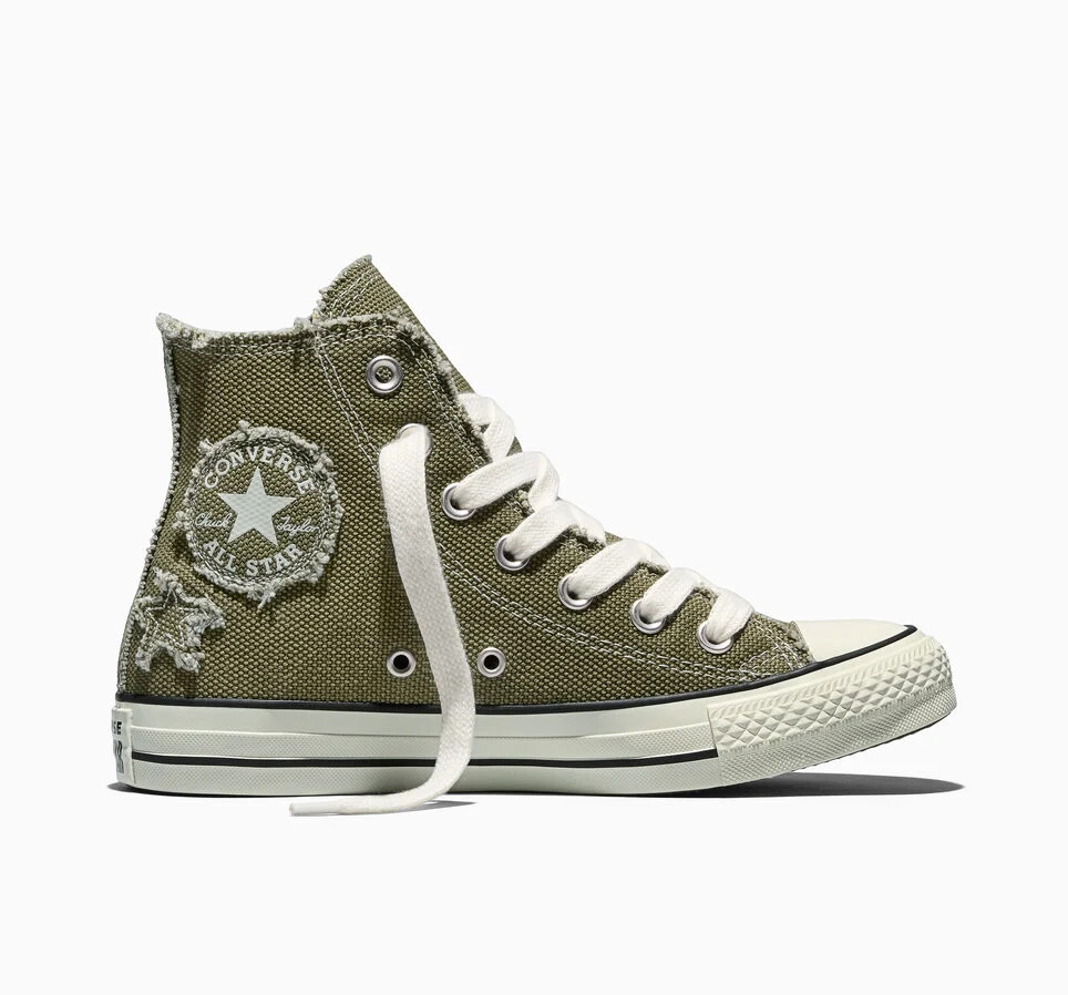 Chuck Taylor All Star Distressed Stars Utility/Black/Egret