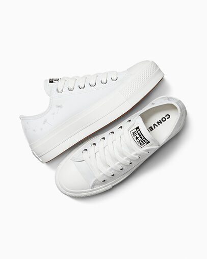 Chuck Taylor All Star Lift Platform Embroidered Flowers Vintage White/Gum Honey/Silver, Angled View