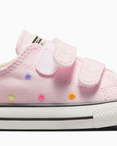 Chuck Taylor All Star Embroidered Polka Dots Easy On Sugar Berry/Multi, Detail Angle View