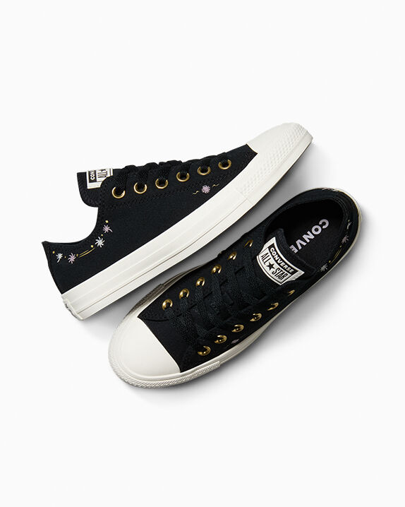 Chuck Taylor All Star Cosmic Embroidery Women's Low Top Shoe