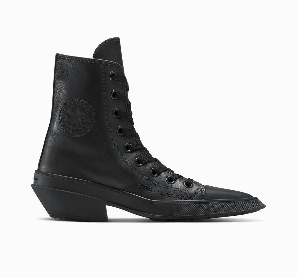Chuck 70 De Luxe Pointed Leather Black/Black/Black