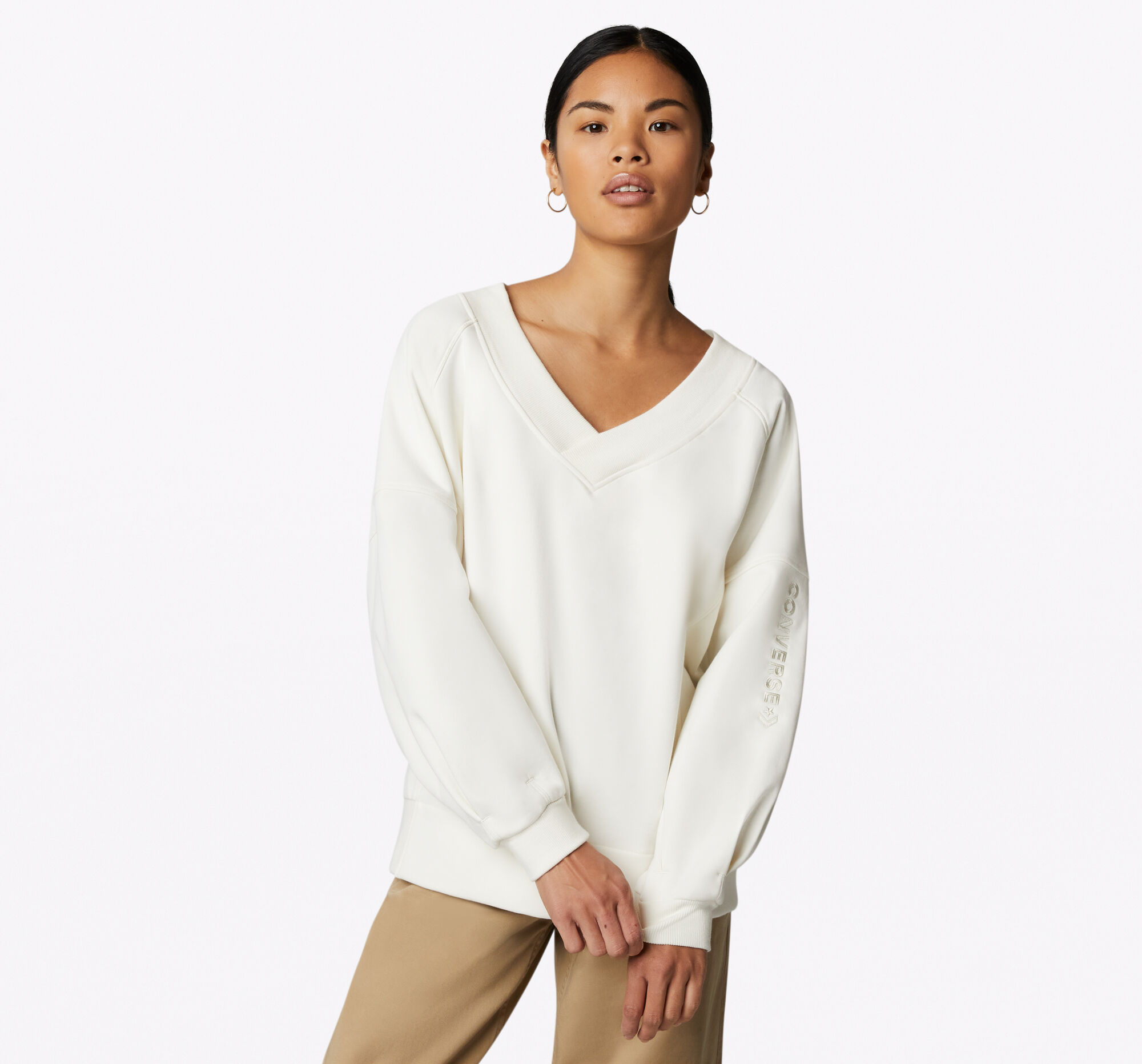 black moschino jumper