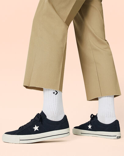 Suede CONS One Star Pro Dark Obsidian/Egret/Egret