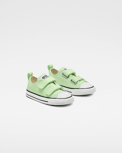 Seasonal Color Easy-On Chuck Taylor All Star Lt. Aphid Green