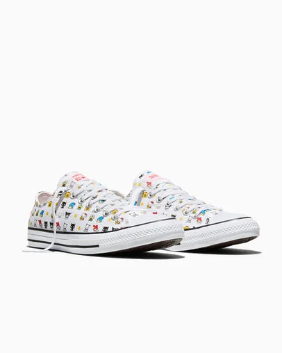 Converse x Hello Kitty And Friends Chuck Taylor All Star BFFS White/Black/Pink, Top and Side View
