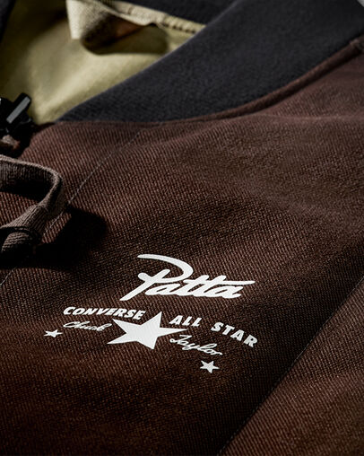 Converse x Patta Four-Leaf Clover Utility Reversible Padded Vest Java/Burnt Olive, Full Body View