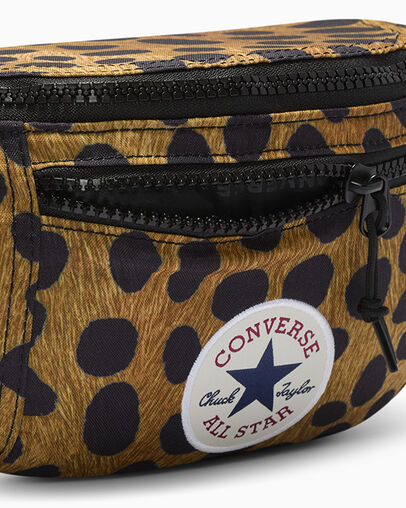 Cheetah Go 2 Sling Pack Pony Aop/Converse Black, On Model View