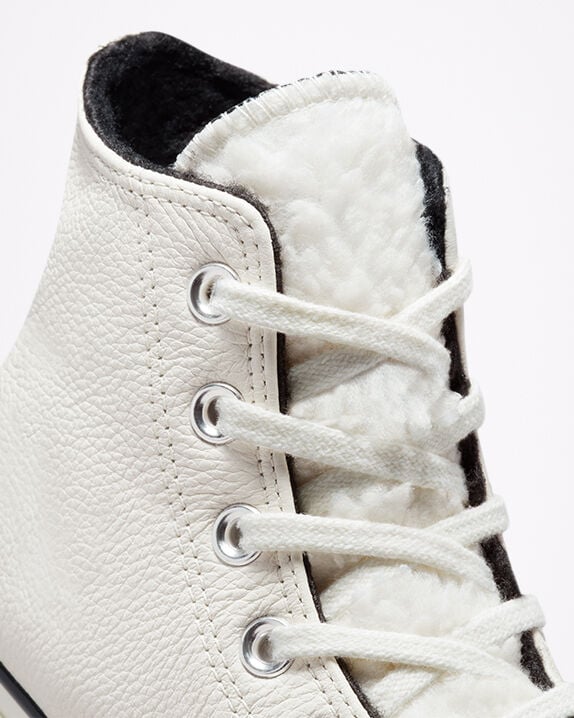 converse with sherpa lining
