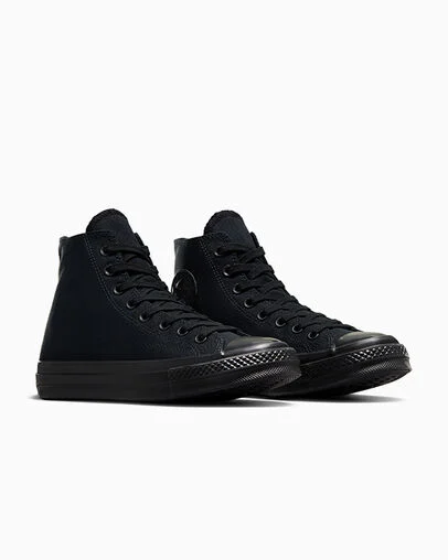 Chuck 70 Canvas Black/Almost Black/Black, Top and Side View