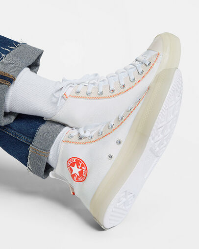Chuck Taylor All Star CX Explore White/Pale Putty/Nomadic Rust, Reflective View
