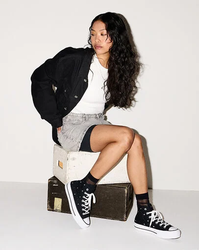 Chuck Taylor All Star Lift Platform Bows & Studs Black/Silver/White, On Foot Shot 1