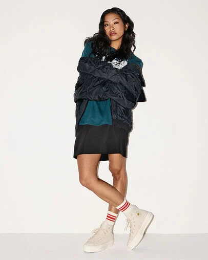 Chuck Taylor All Star Lift Platform Glam Leather Light Dune/Light Dune/Egret, On Foot Shot 1