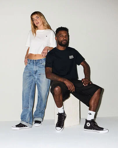 CONS Chuck Taylor All Star Pro Suede Black/Black/White, On Foot Shot 1