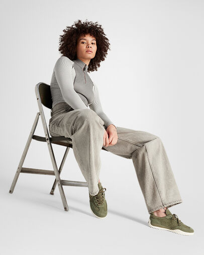 Run Star Trainer Colorful Suede Utility/Utility/Egret, On Foot Shot 2