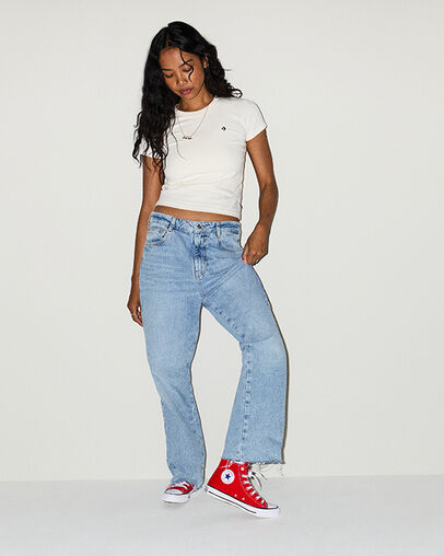 Chuck Taylor All Star Canvas Red, On Foot Shot 1