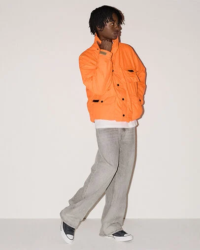 Chuck 70 Heavy Canvas Black/Total Eclipse/Egret, On Foot Shot 1