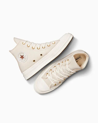 Chuck 70 Metallic Patch Light Dune/Egret/Black, Angled View