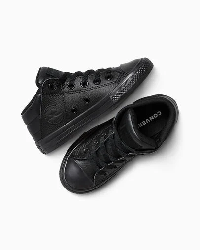 Chuck Taylor All Star Axel Leather Black/Black/Black, Angled View