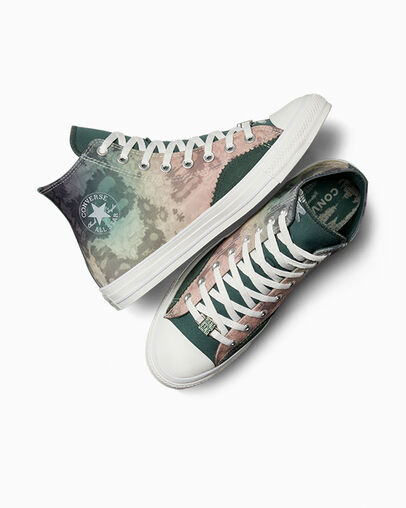 Chuck Taylor All Star Mi Gente Mi Folclore Vintage Green/Vintage White, Angled View