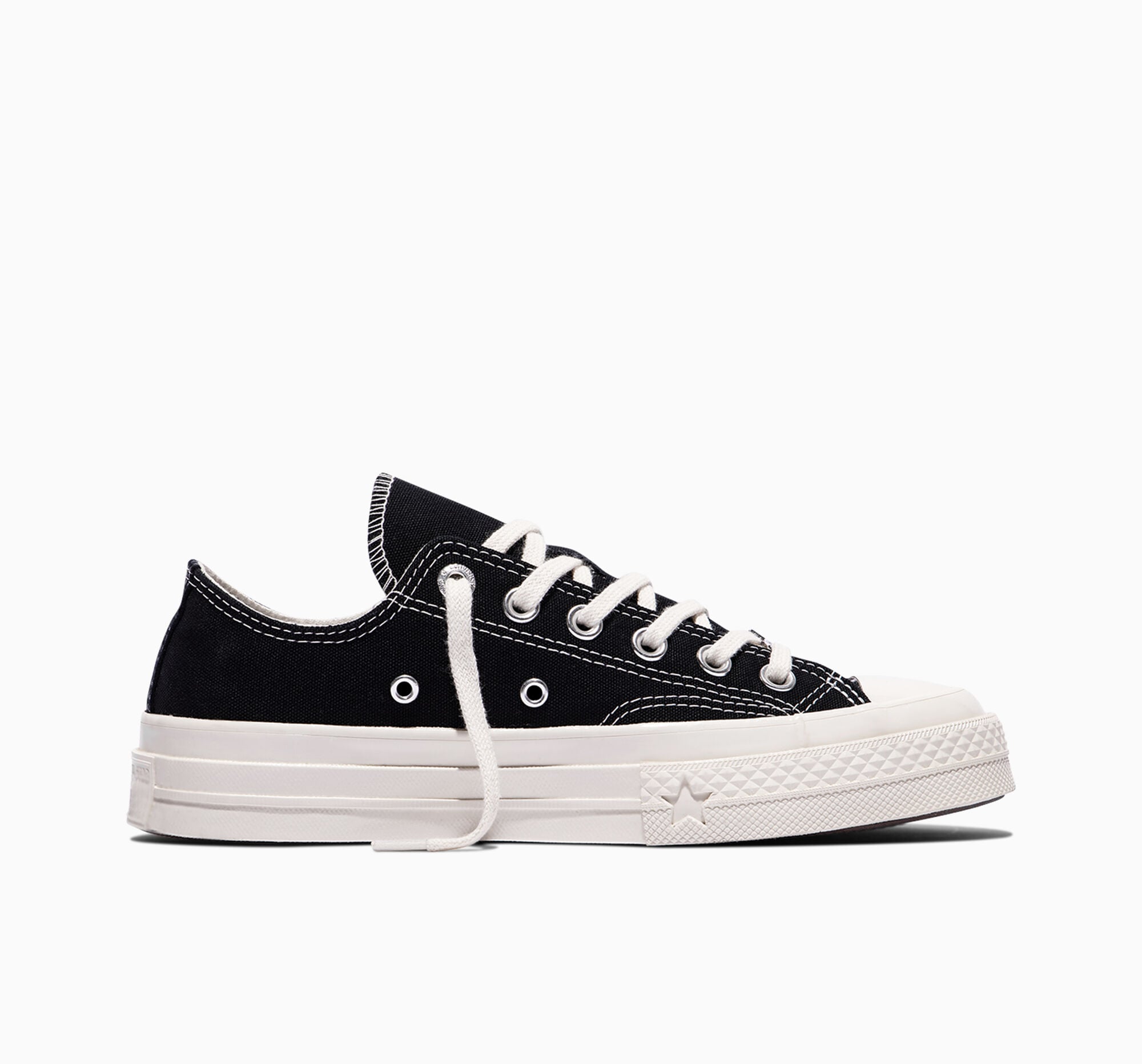 Chuck 70 X Silver Stars