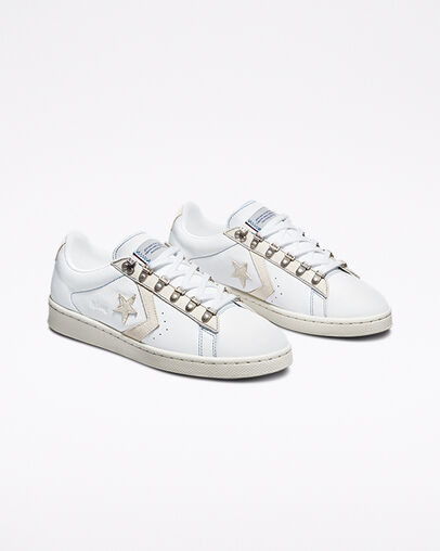 pgLang for Converse Pro Leather White/Vaporous Gray, Angled View