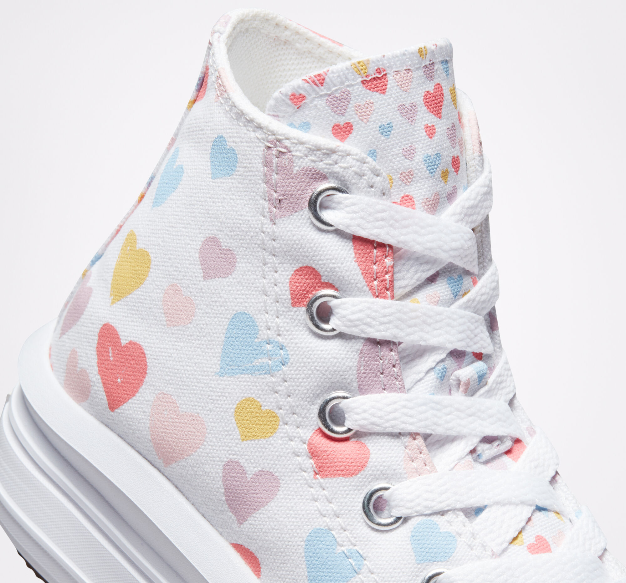 twisted hearts chuck taylor