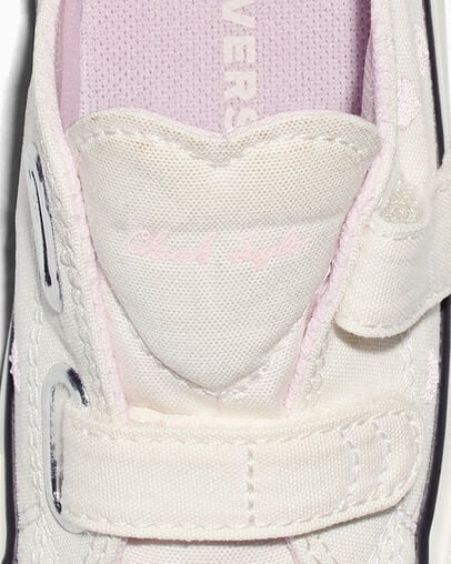 Chuck Taylor All Star Easy-On Valentine&rsquo;s Day Vintage White/New Found Bloom Pink/Black
