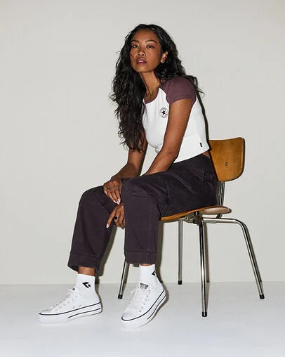 Chuck Taylor All Star Lift Platform Leather White/Black/White, On Foot Shot 1