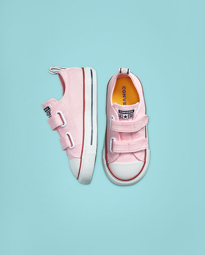 Seasonal Color Easy-On Chuck Taylor All Star Cherry Blossom/Black/White