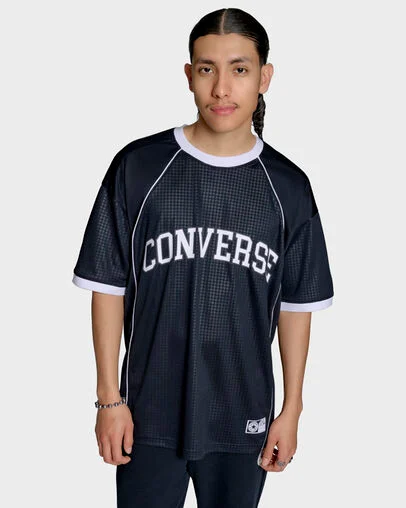 Retro Arch Jersey Black, Full Body View