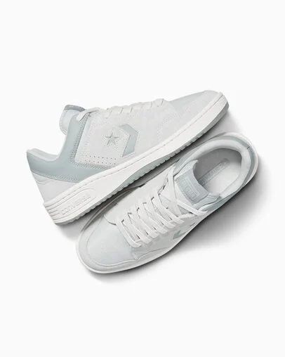 Converse Weapon Leather Barely Grey/Grey Area, Angled View