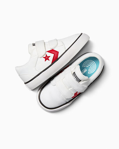 Belmont White/University Red/White, Angled View