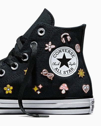 Chuck Taylor All Star Retro Embroidery Black/New Found Bloom, Detail Angle View