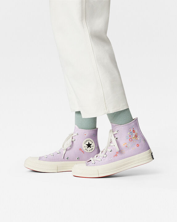 new floral converse