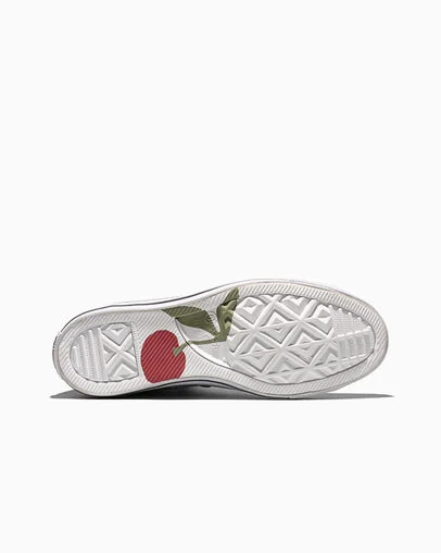 Chuck Taylor All Star Cherry Blossoms Cold Touch/White/Brick Snack, Outsole View