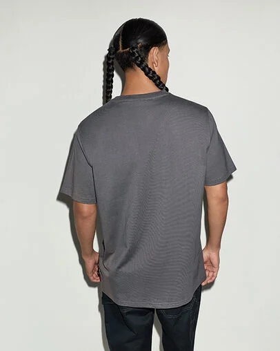 Chuck Taylor All Star Patch T-Shirt Dark Matter, Full Body View